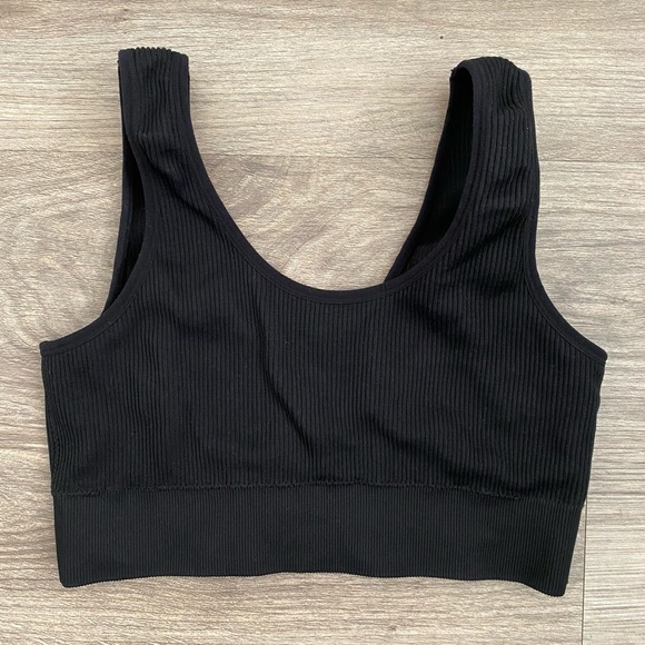 Seamless Bralette - Picture 5 of 7